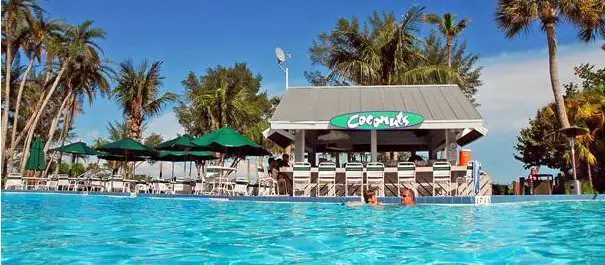 Coconuts Pool Bar and Grill Sanibel